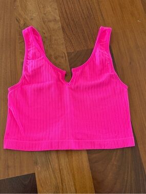 Ribbed Scoop V-Notch Crop Tank Top - Hot Pink
